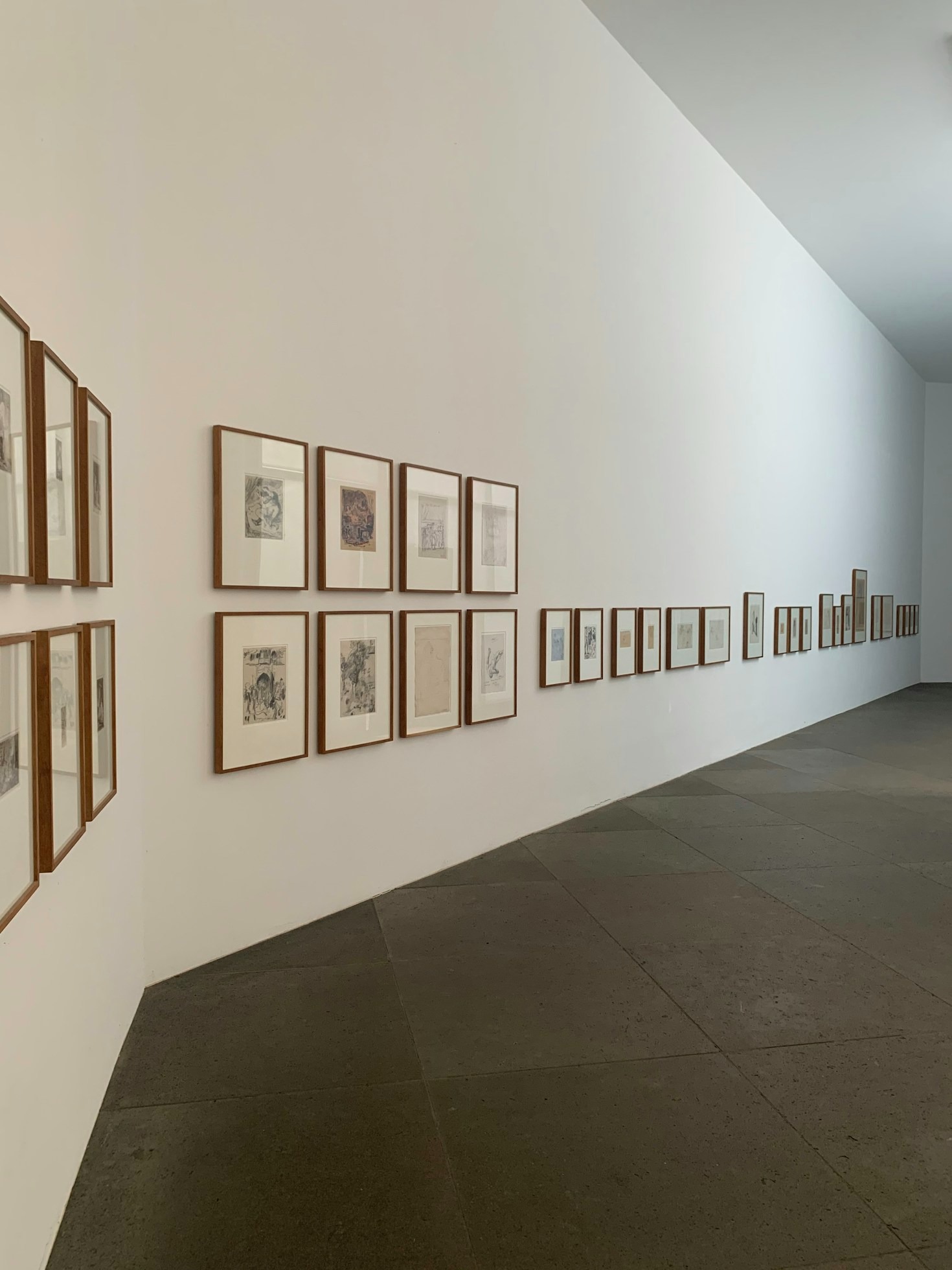 How Intentional Framing Transforms Everyday Scenes